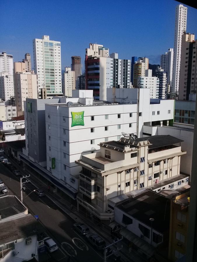 Ferienwohnung Apto Centro Bc Balneário Camboriú Exterior foto
